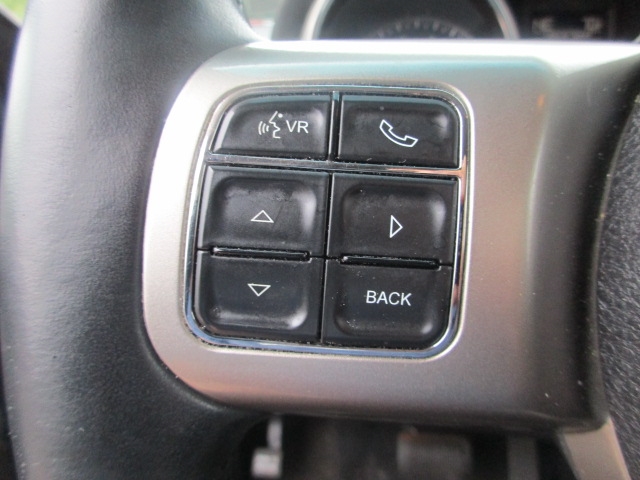 2012 Jeep Grand Cherokee Laredo - Photo 22