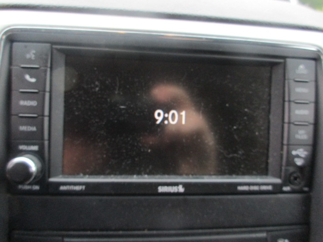 2012 Jeep Grand Cherokee Laredo - Photo 24
