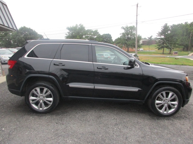 2012 Jeep Grand Cherokee Laredo - Photo 9
