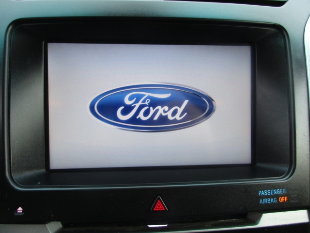 2015 Ford Explorer Limited - Photo 23