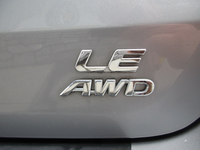 2013 Toyota Sienna LE photo 9